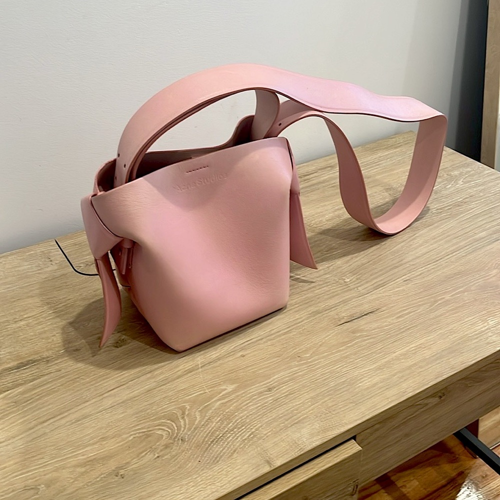 Acne studios Musubi Mini bag, pink, fair condition — open to offers!